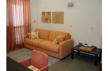 Crna Gora Privát Dobrota, Eksterijer